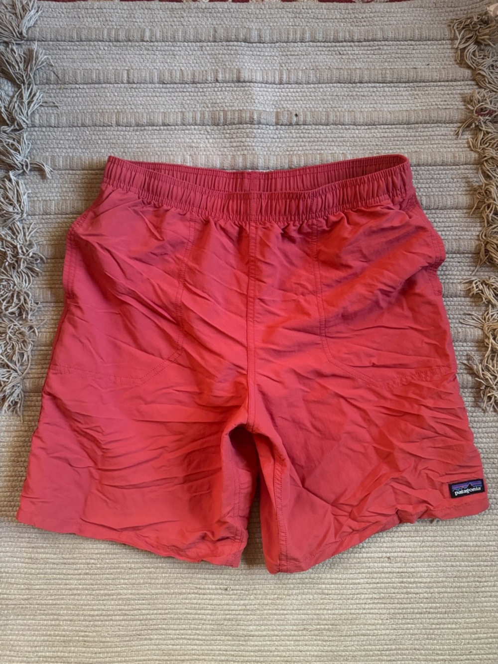 Patagonia Swim shorts BAGGIES Kids youth  trunks 2023 sumac red boys size XXL